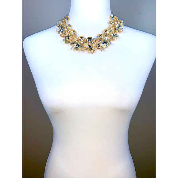 Natasha Gold Pearl & Clear Crystal Collar Chunky Statement Necklace NWT - Picture 2 of 7